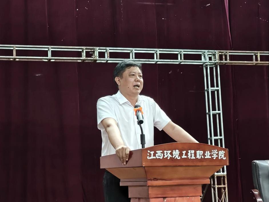 陈洪世