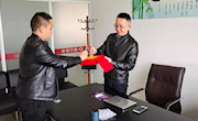 拜访9001cc金沙以诚为本校友，叙情谊话发展——校友万斌